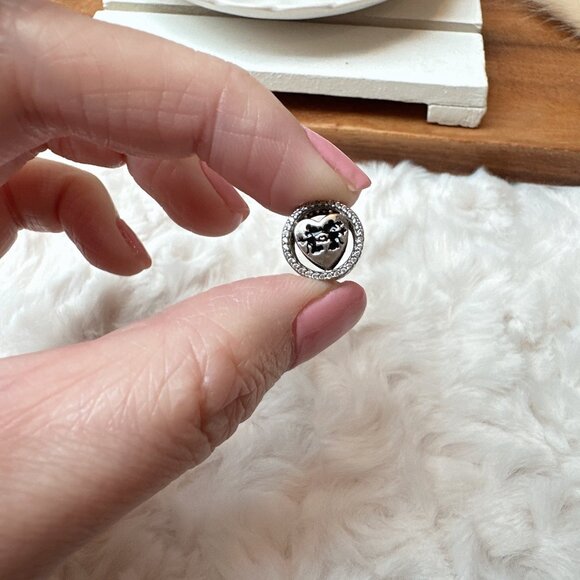 Pandora Disney Minnie & Mickey Charm - Picture 3 of 5